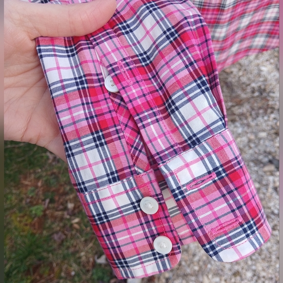 Vineyard Vines Pink Plaid cashmere blend Women's Shirt Like New - Picture 5 of 8